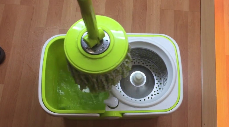 use spin mop